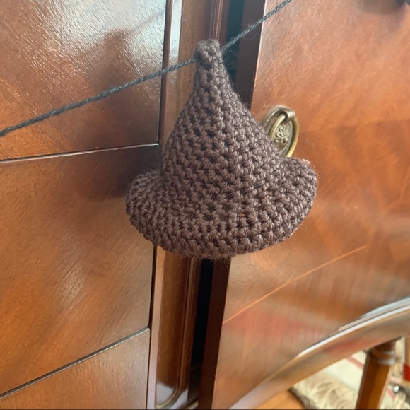 Witch Hat Garland Halloween Decor - Picture 2 of 2